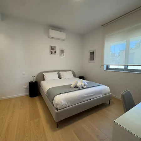 Wealthystays Parkside Apartment